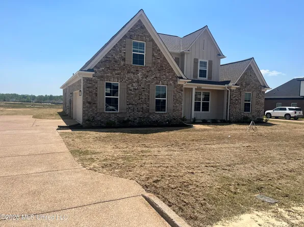 7425 Newbury Dr, Olive Branch, MS 38654