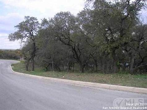 3rd image of 4814 W Lake Oaks