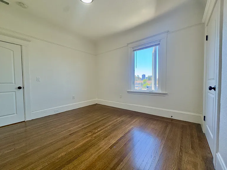 3115 Martin Luther King Jr Way — Photo 11
