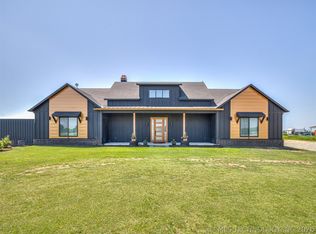 16810 E 520th Rd, Claremore, OK 74019