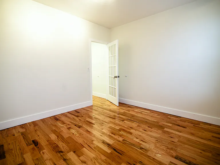 583 Meeker Ave #3L — Photo 13