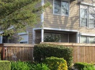 3126 Woods Cir, Davis, CA 95616
