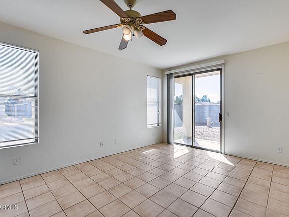 3rd image of 6557 W PUGET Avenue