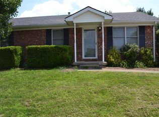 605 Pocahontas Trl, Versailles, KY 40383
