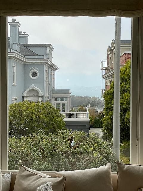 1st image of 3637 Washington St