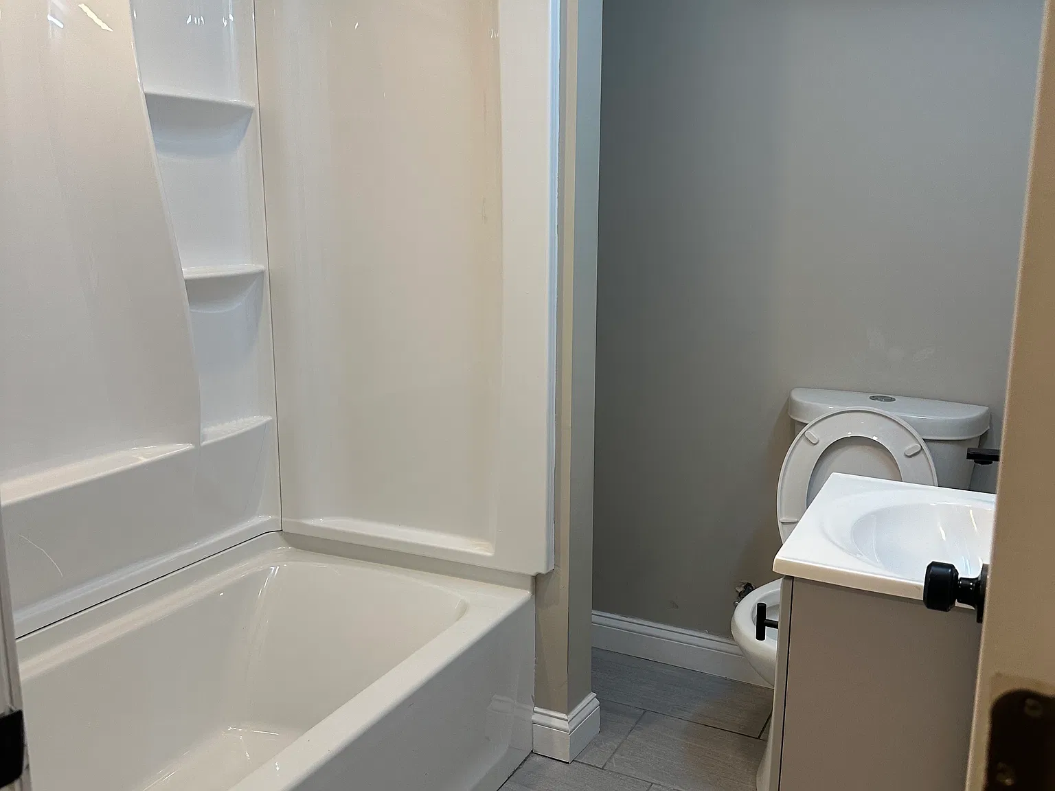 4 bed, 2692 sqft, $700 — Photo 4