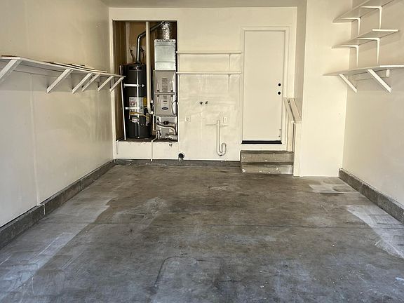 4th image of 403 Butler Ct
