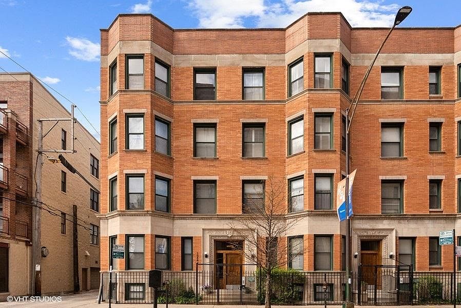1st image of 1046 W Lawrence Ave #B