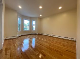 583 E 4th St #2U, Boston, MA 02127