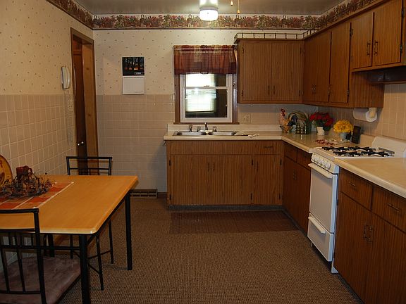 5th image of 808 Pershing Blvd