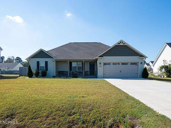 309 Channel Run Ln, Sneads Ferry, NC 28460