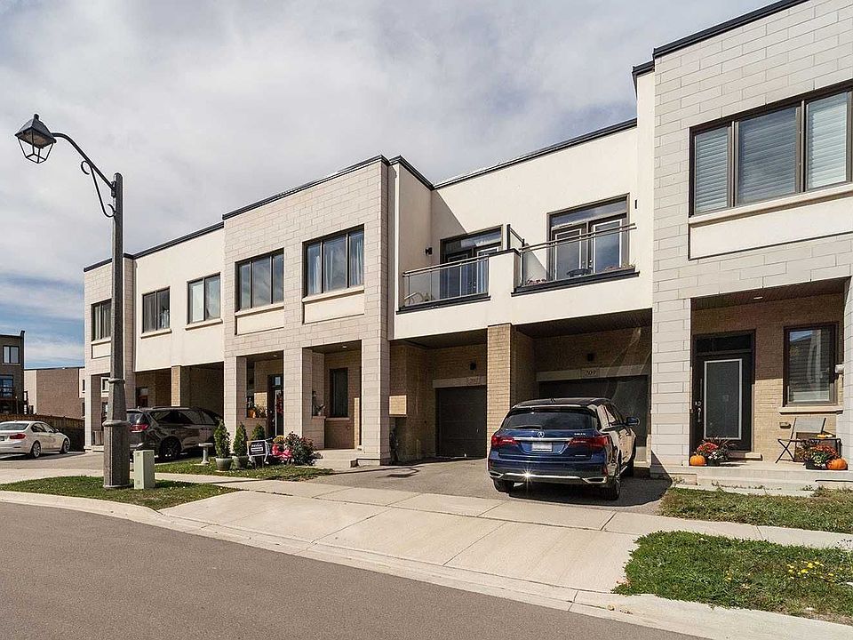 1st image of 207 Fowley Dr