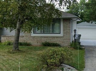 7445 N 53rd St, Milwaukee, WI 53223