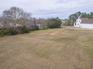 401 Goose Pointe Blvd, Biloxi, MS 39531