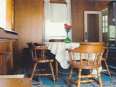 15 Mansion Ave — Photo 3