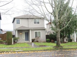 20555 NE Fairview Lake Way, Fairview, OR 97024