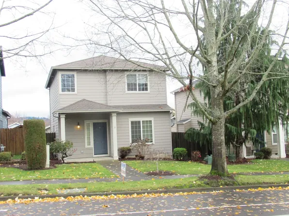 20555 NE Fairview Lake Way, Fairview, OR 97024