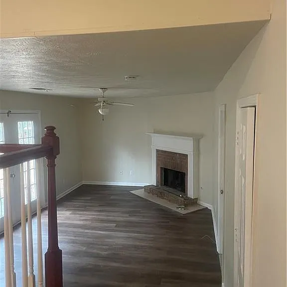 4957 N Redan Cir — Photo 14