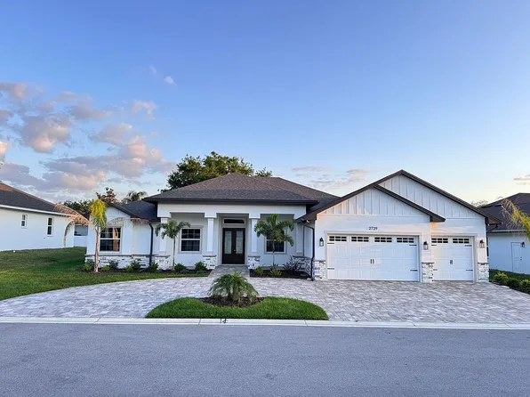 2729 Sunrise Landing Ln, Lakeland, FL 33812