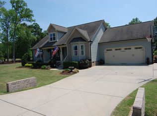 35 Chesney Ct, Clayton, NC 27527