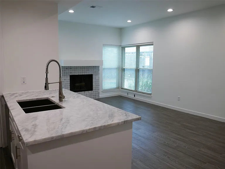 4907 Feagan St — Photo 3