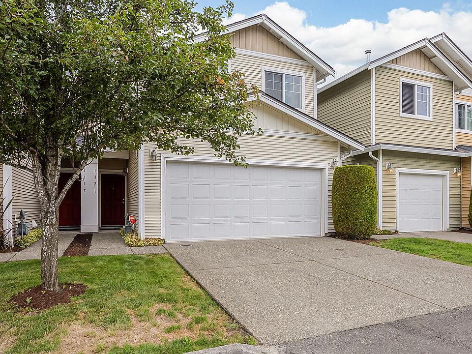 1st image of 1321 51st Pl NE #1903