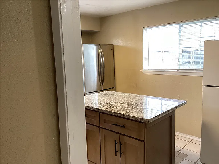 15831 Bazelbriar Ln — Photo 38