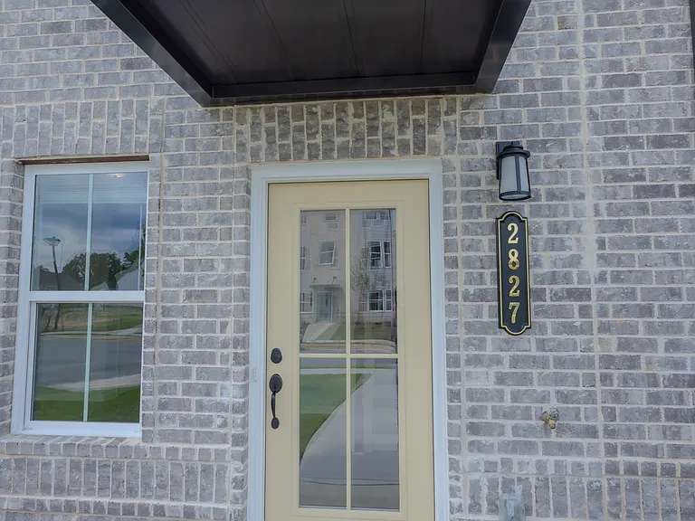 2827 Beacon Bend Xing — Photo 15