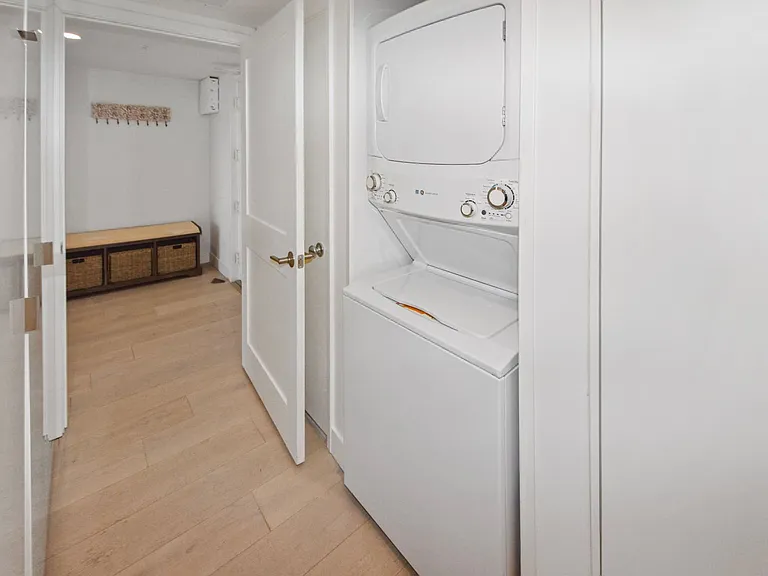 1820 Avenida Del Mundo #606 — Photo 20