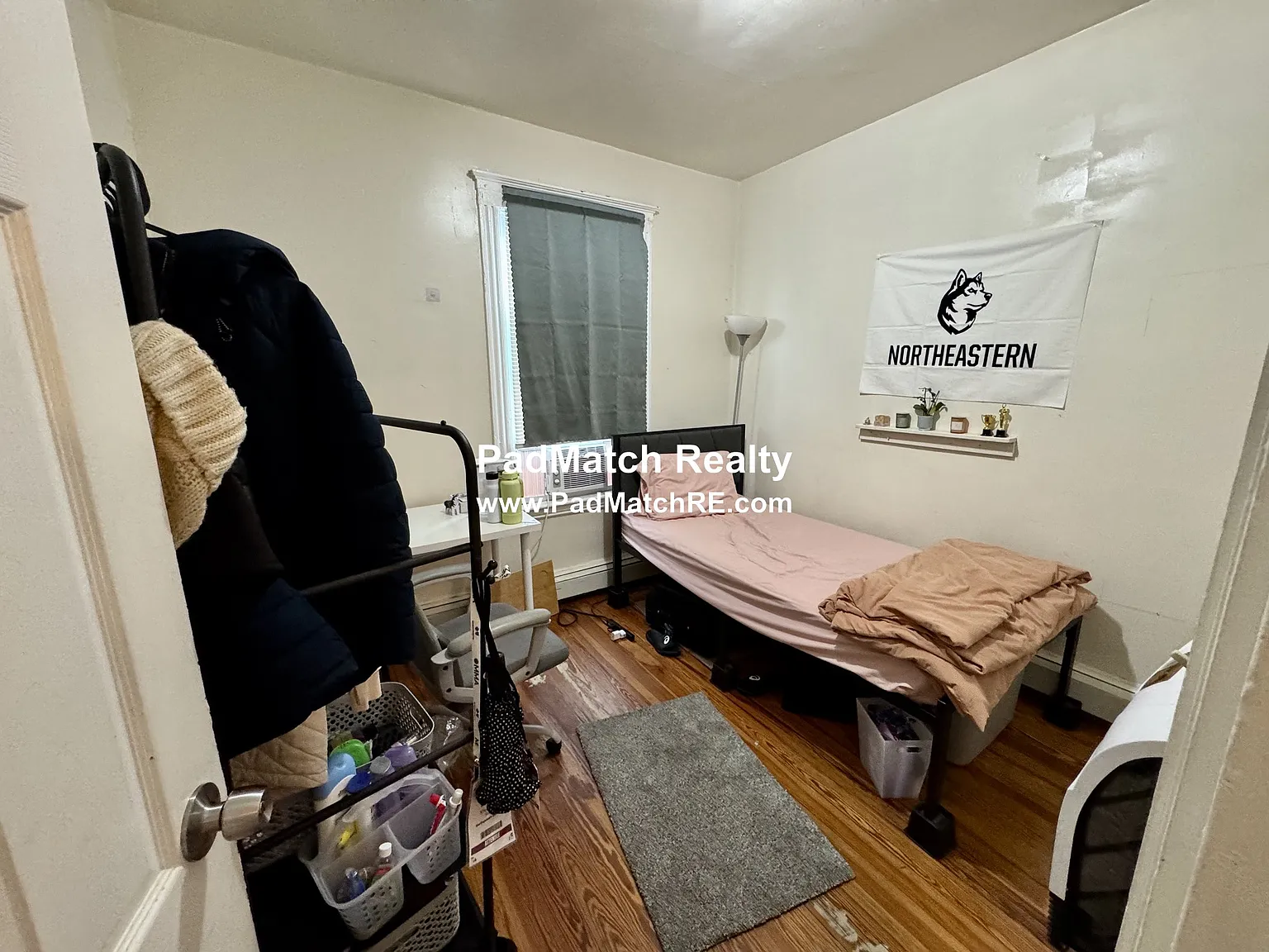 4 bed, 815 sqft, $3,000 — Photo 4