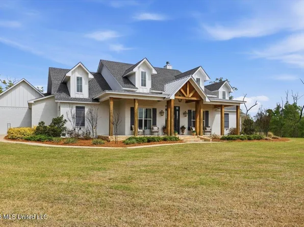 1028 Honeysuckle Trl, Brandon, MS 39047