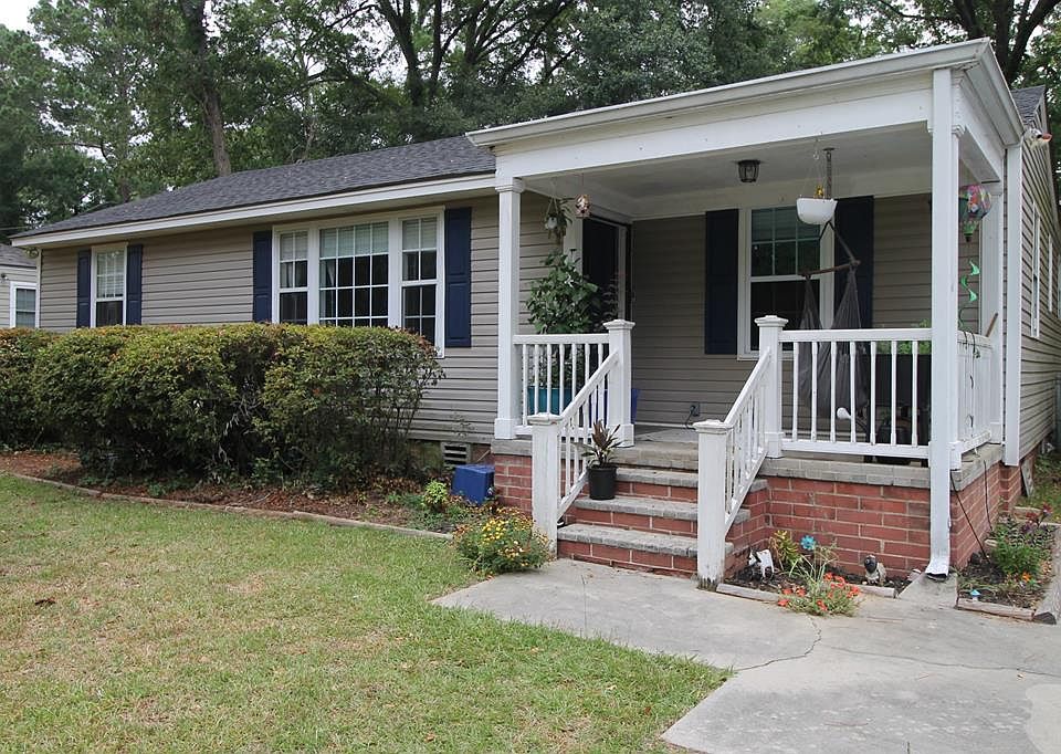 1st image of 1617 Beauford Pl