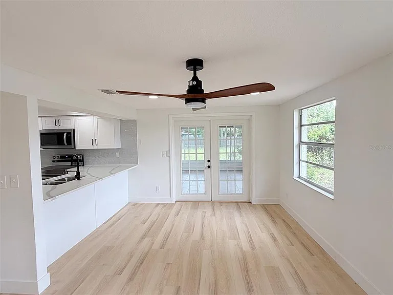 8512 Longboat Ln — Photo 28