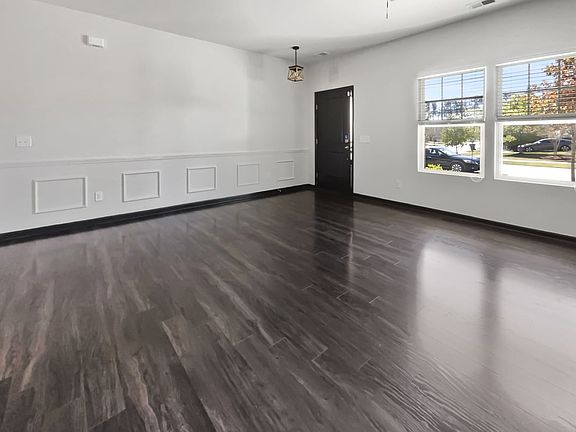 4th image of 359 Dunlin Dr #2