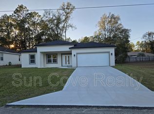 7958 N Oberon Ter, Citrus Springs, FL 34434