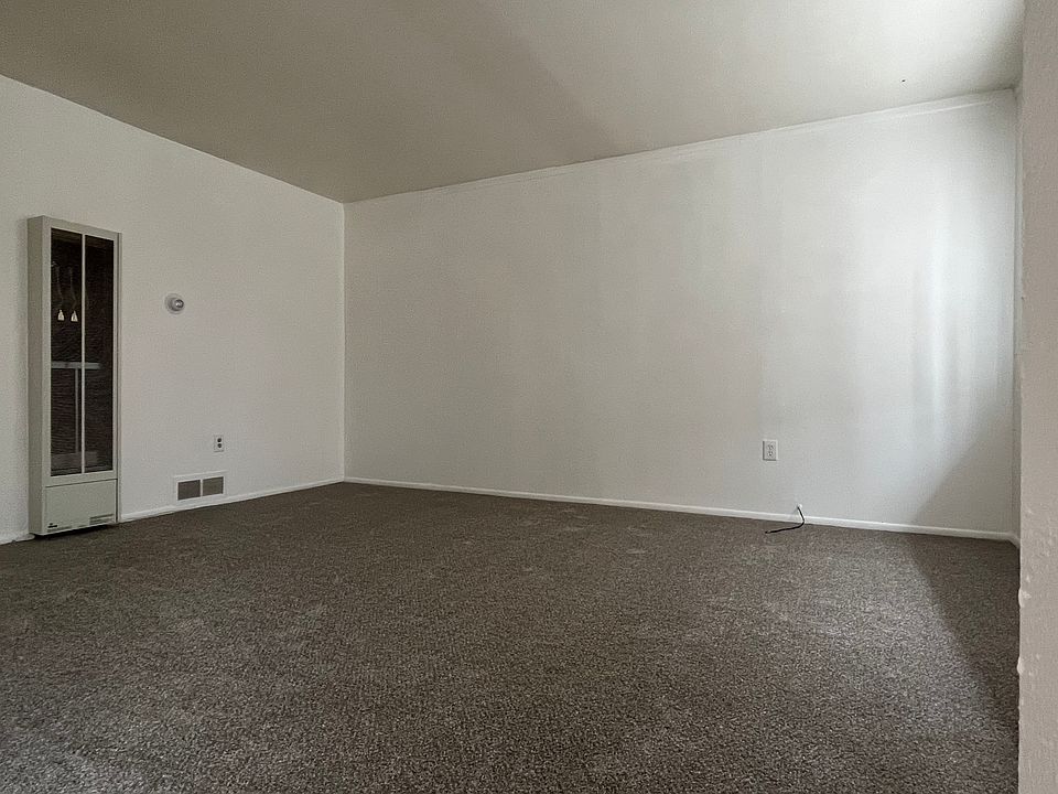 1st image of 525 Kentucky St SE #D