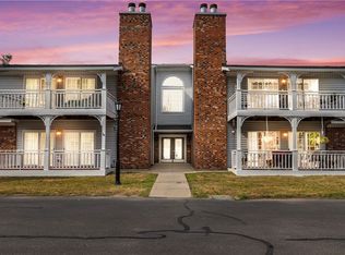 1175 Youngs Rd APT E, Amherst, NY 14221