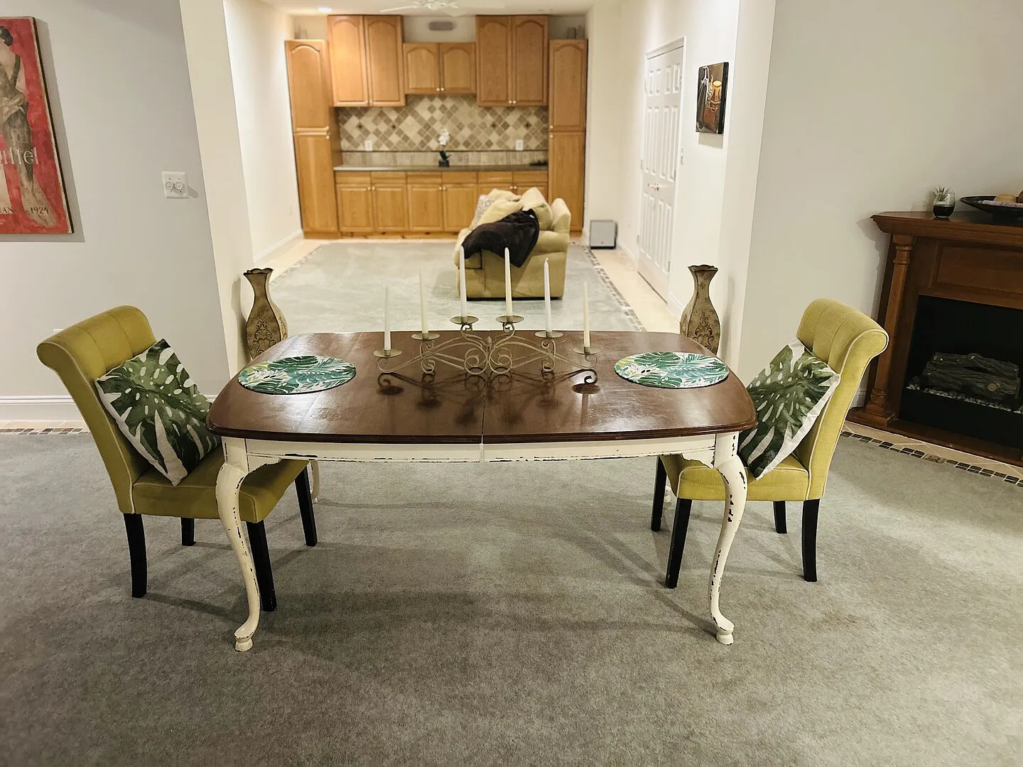 Beautiful and Spacious French Inspired Oasis — Photo 2