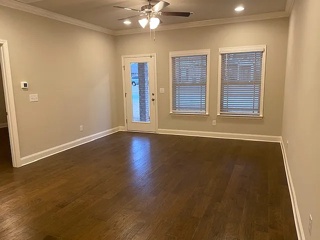 21 Winter King Dr SW — Photo 9