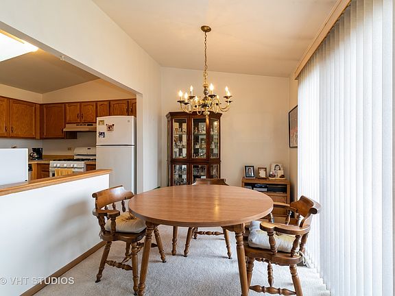 4th image of 966 Cross Creek Dr N APT B2