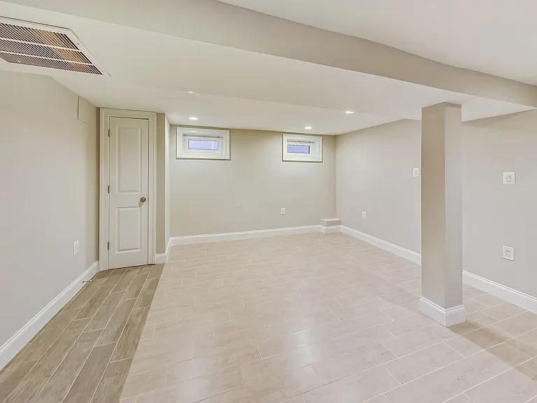 5415 Illinois Ave NW — Photo 22