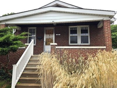 5425 Sunshine Dr, Saint Louis, MO, 63109