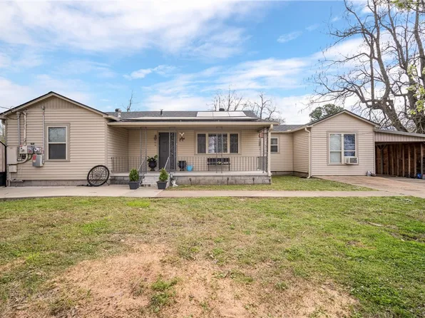 110 S Main St, Dyer, AR 72935