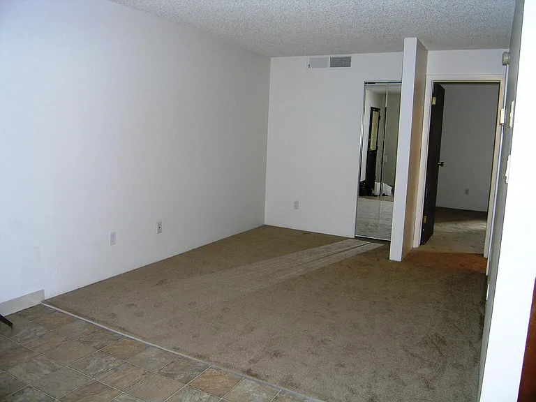 3383 Madison Ave #W225 — Photo 4