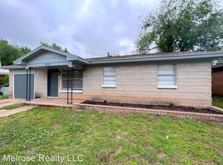 1228 McDonald Dr, Midwest City, OK 73130