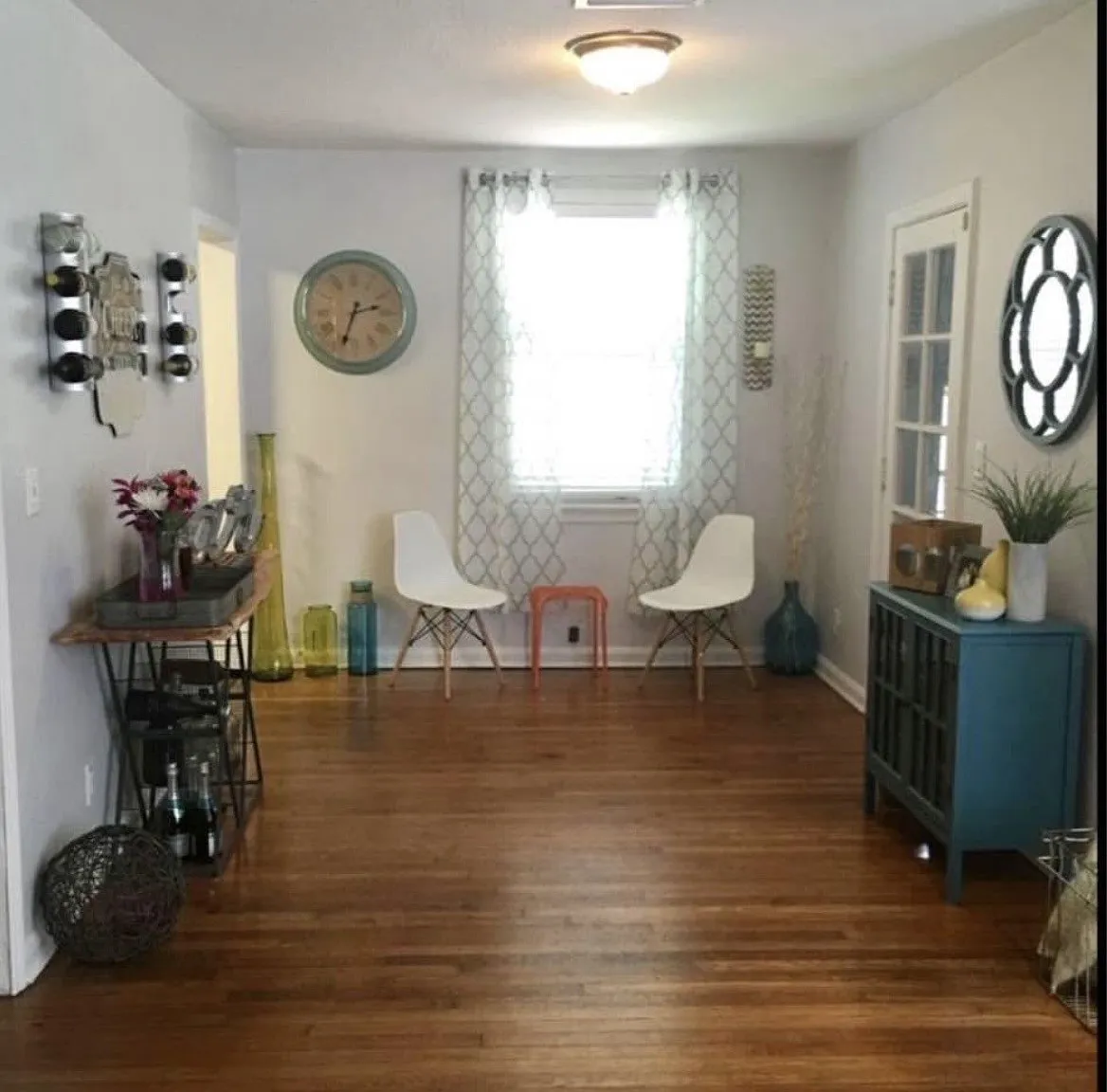 3 bed, 1200 sqft, $1,700 — Photo 3
