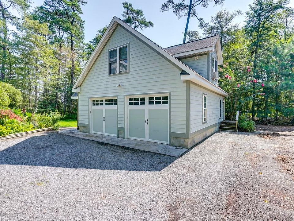 1st image of 362 Brightwaters Dr