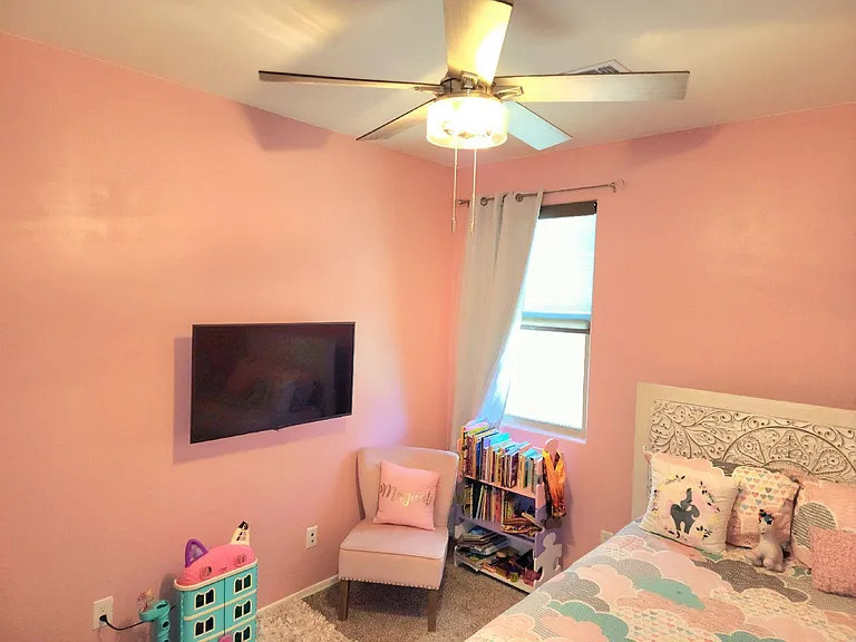 10668 W Dickerson Dr — Photo 31