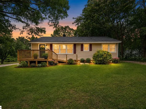 105 Whitener Ave, Spartanburg, SC 29306