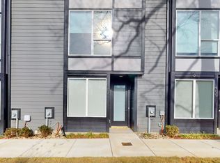 407 Devender Ln, Charlotte, NC 28217